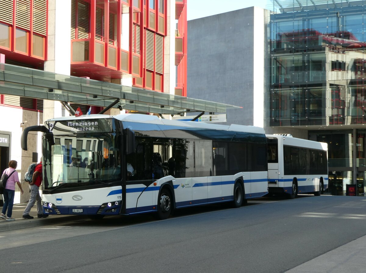 (253'589) - ZVB Zug - Nr. 175/ZG 88'175 - Solaris am 11. August 2023 beim Bahnhof Zug