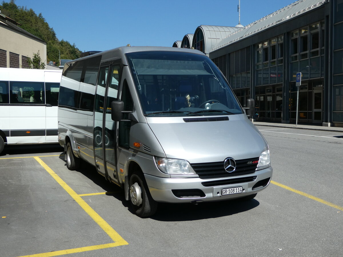 (254'906) - Gaudenz, Andeer - GR 108'114 - Mercedes (ex Mark, Andeer) am 8. September 2023 beim Bahnhof Thusis