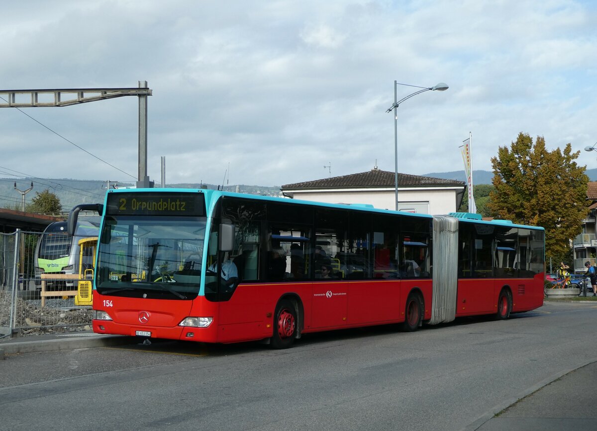 (255'699) - VB Biel - Nr. 154/BE 653'154 - Mercedes am 30. September 2023 beim Bahnhof Brgg