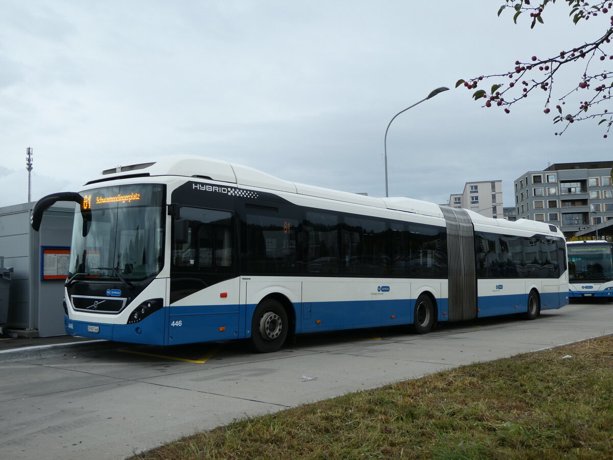 (256'346) - VBZ Zrich - Nr. 446/ZH 907'446 - Volvo am 21. Oktober 2023 in Zrich, Mhlacker