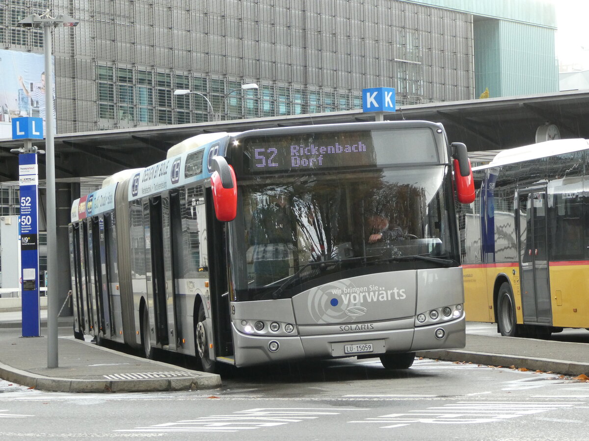 (256'862) - AAGR Rothenburg - Nr. 9/LU 15'059 - Solaris am 10. November 2023 beim Bahnhof Luzern