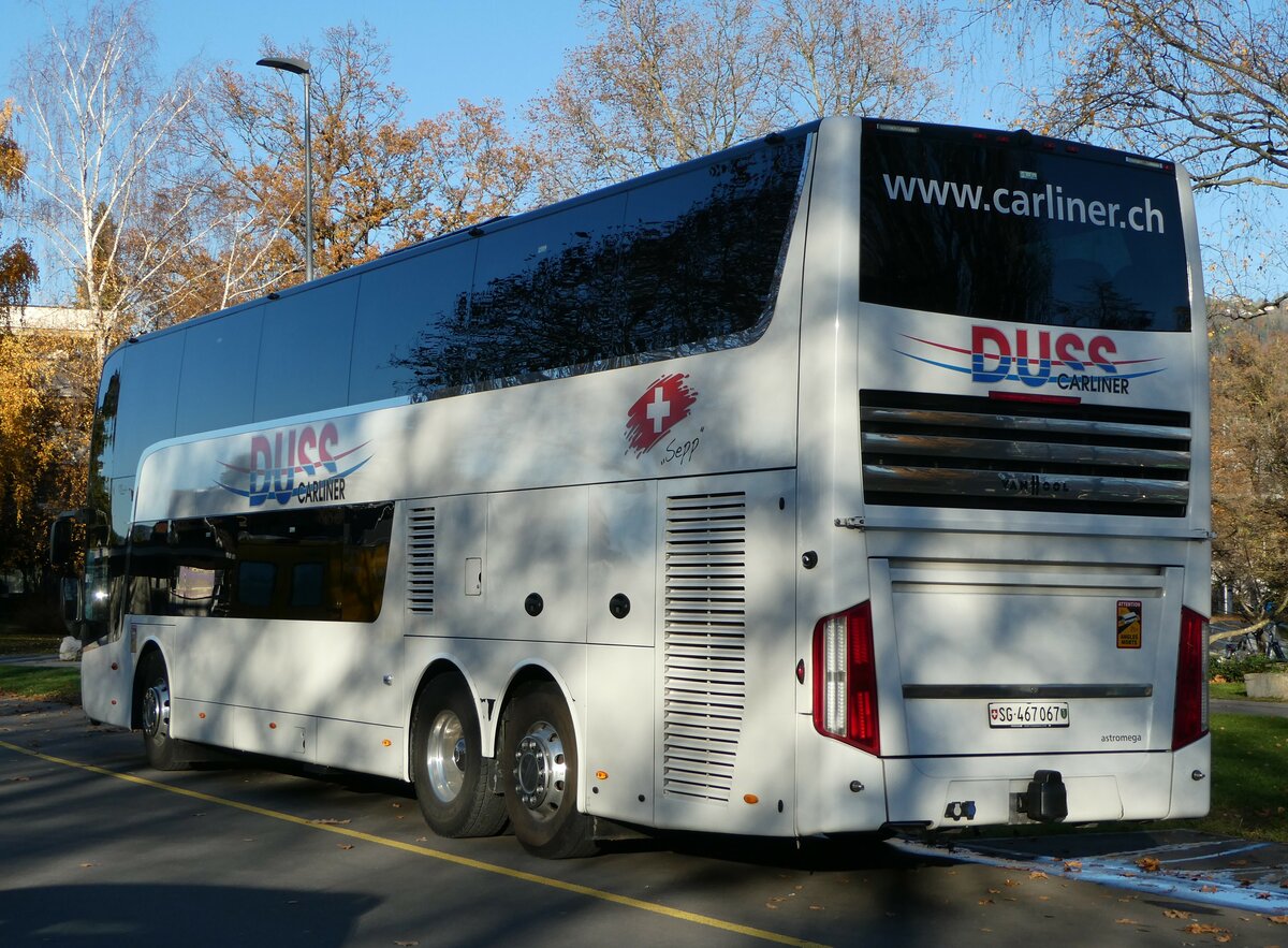 (257'209) - Duss, Neuhaus - SG 467'067 - Van Hool am 23. November 2023 in Thun, Lachen