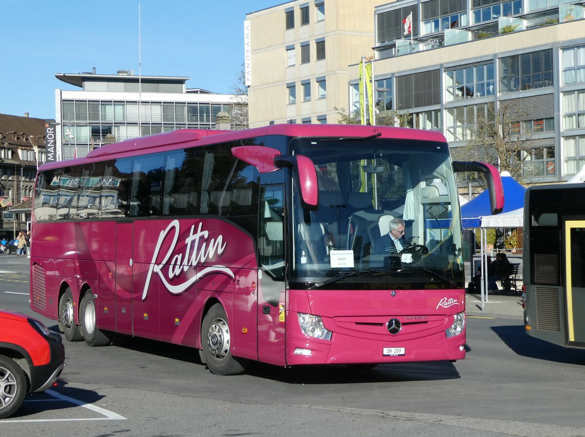 (257'314) - Rattin, Neuhausen - Nr. 9/SH 209 - Mercedes am 29. November 2023 beim Bahnhof Thun