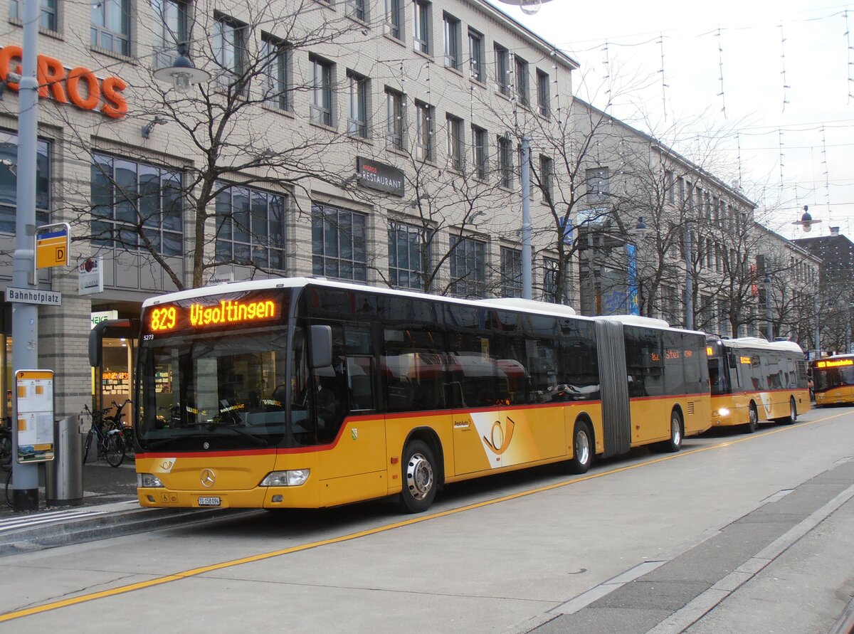 (257'680) - PostAuto Ostschweiz - TG 158'094/PID 5273 - Mercedes (ex PostAuto Bern Nr. 5273; ex PostAuto Bern Nr. 637) am 15. Dezember 2023 beim Bahnhof Frauenfeld