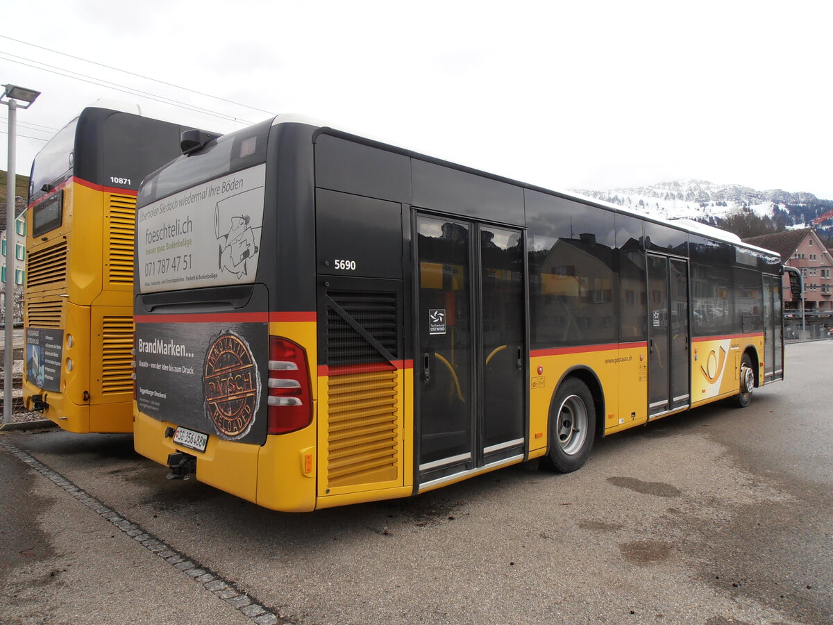 (257'848) - PostAuto Ostschweiz - SG 356'488/PID 5690 - Mercedes (ex Schmidt, Oberbren) am 23. Dezember 2023 in Nesslau, Garage 