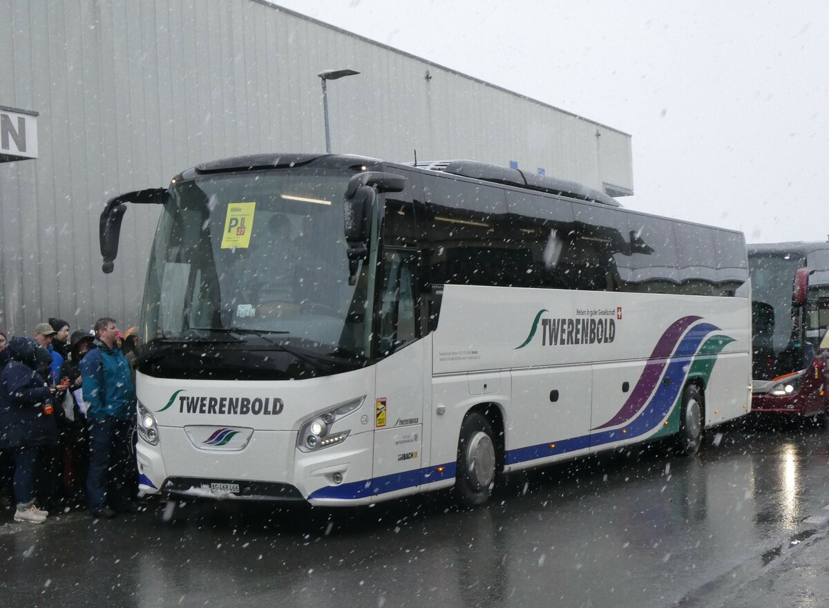 (258'217) - Twerenbold, Baden - Nr. 34/AG 468'466 - VDL am 6. Januar 2024 beim Bahnhof Frutigen