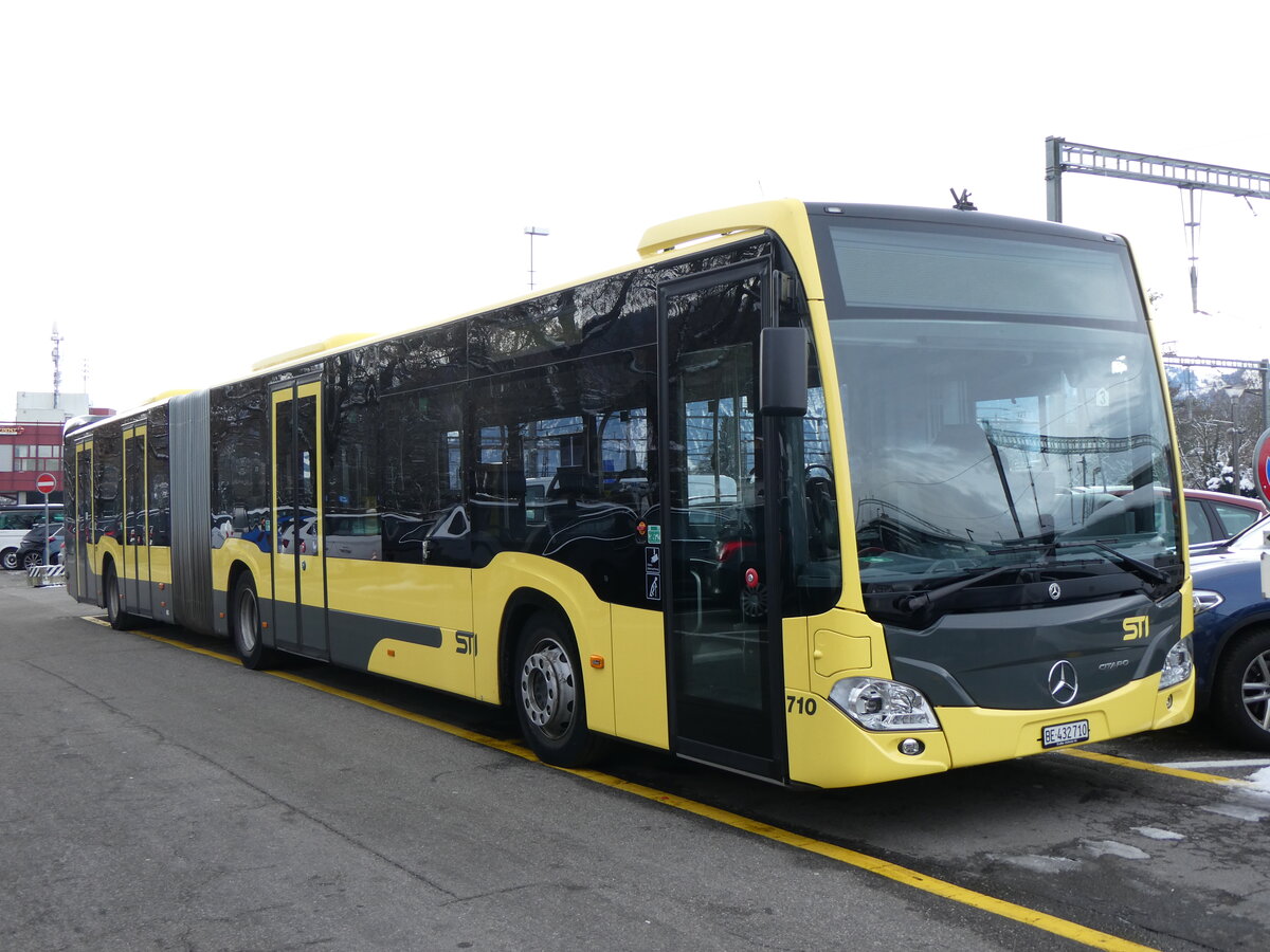 (258'811) - STI Thun - Nr. 710/BE 432'710 - Mercedes am 22. Januar 2024 in Thun, CarTerminal