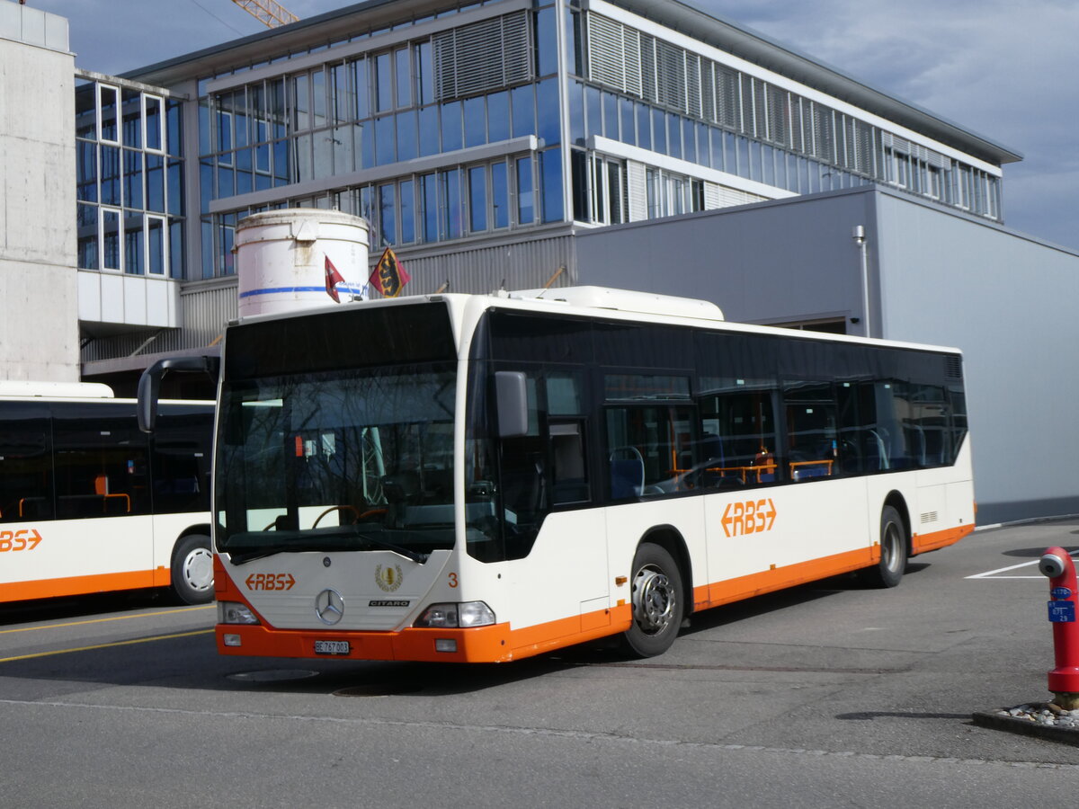 (259'921) - RBS Worblaufen - Nr. 3/BE 767'003 - Mercedes am 3. Mrz 2024 in Worblaufen, Garage