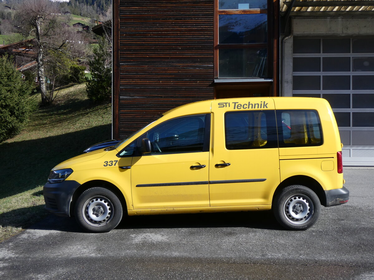 (260'469) - STI Thun - Nr. 337/BE 387'257 - VW am 19. Mrz 2024 in Grindelwald, Garage GrindelwaldBus