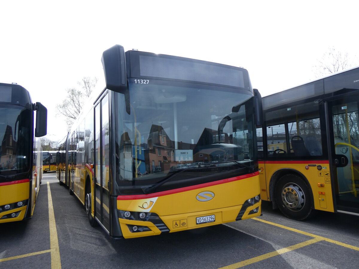 (260'824) - CarPostal Ouest - VD 563'294/PID 11'327 - Solaris am 29. Mrz 2024 in Yverdon, Garage