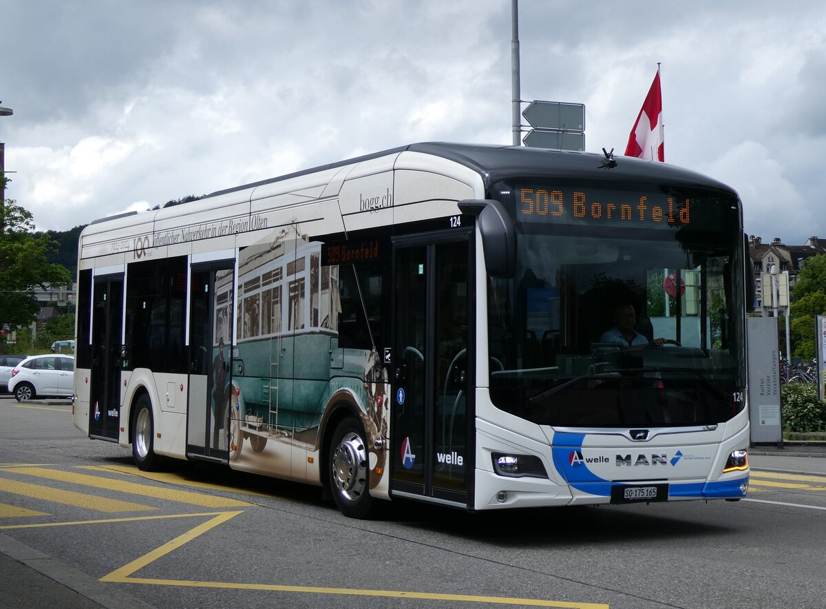 (262'423) - BOGG Wangen b.O. - Nr. 124/SO 175'165 - eMAN am 16. Mai 2024 beim Bahnhof Olten