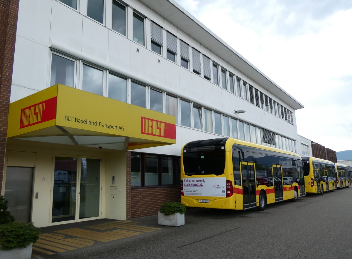 (263'462) - BLT Oberwil - Nr. 1013/BL 139'809 - eMercedes am 8. Juni 2024 in Oberwil, Depot Hslimatt