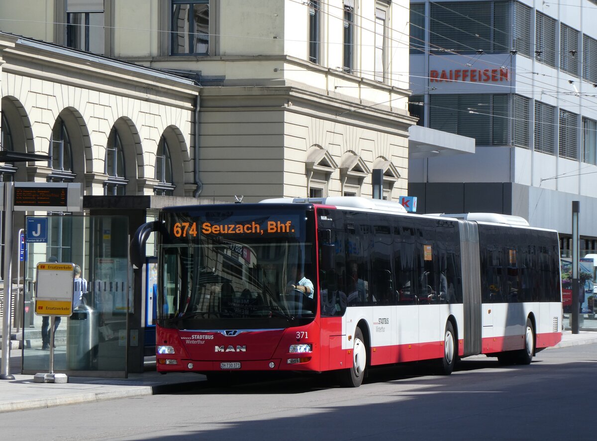 (263'792) - SW Winterthur - Nr. 371/ZH 730'371 - MAN am 18. Juni 2024 beim Hauptbahnhof Winterthur