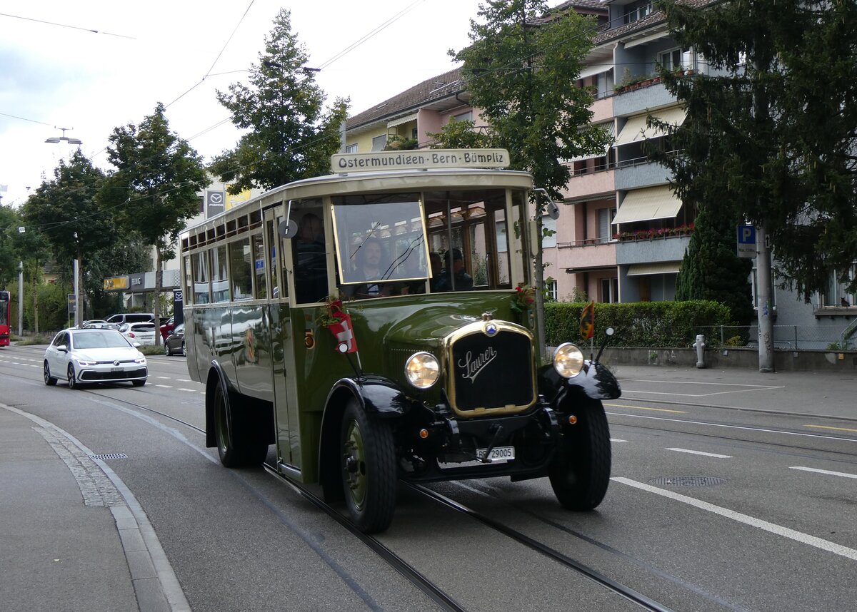 (267'004) - SVB Bern (Bernmobil historique) - Nr. 5/BE 29'005 - Saurer am 14. September 2024 in Bern, Bernstrasse