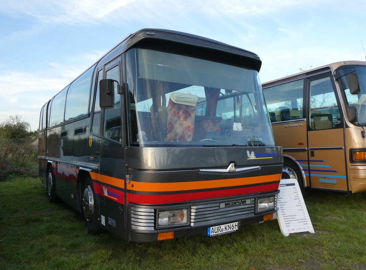 (268'483) - Aus Deutschland: Neemann, Grossefehn - AUR-KN 6H - Neoplan am 25. Oktober 2024 in Kintzheim, Cigoland