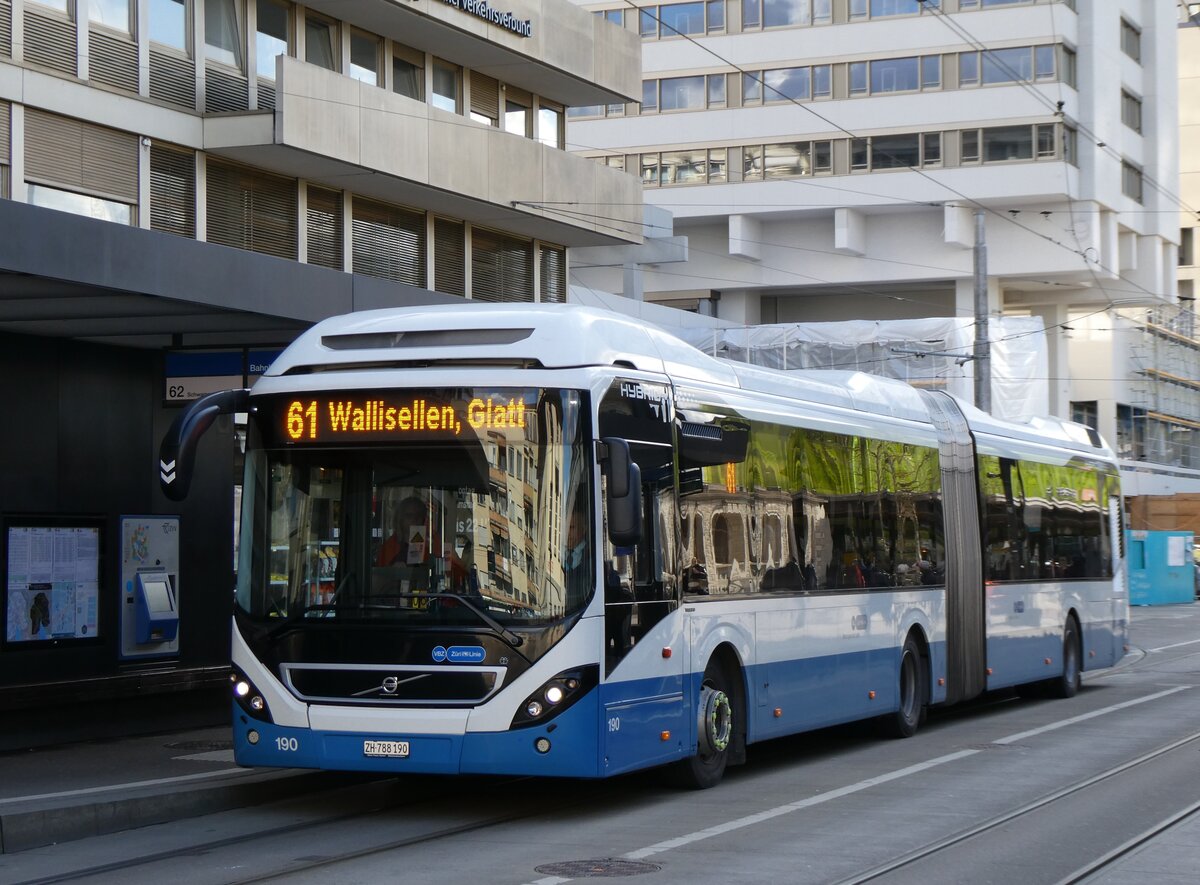 (273'164) - VBZ Zrich - Nr. 190/ZH 788'190 - Volvo am 24. Mrz 2025 beim Bahnhof Zrich Oerlikon