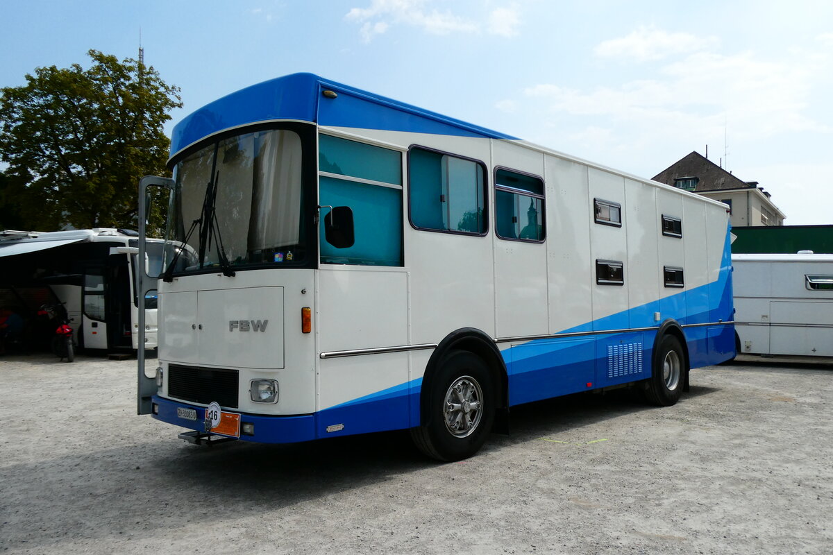 (279'064) - Wegmller, Elgg - ZH 33'083 U - FBW/FHS (ex Mogros, Bern Nr. 2) am 16. August 2025 in Solothurn, Baseltor