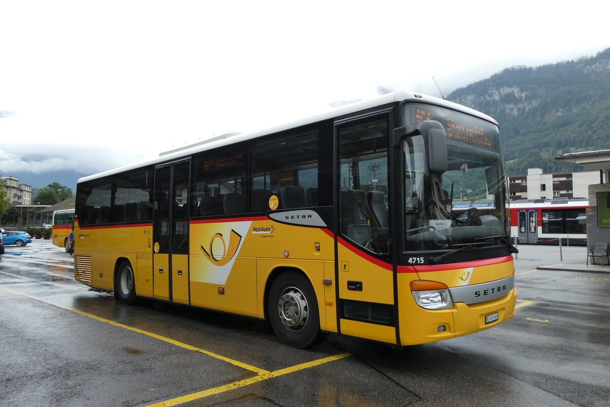 (280'292) - PostAuto Bern - BE 401'465/PID 4715 - Setra (ex AVG Meiringen Nr. 65) am 10. September 2025 in Meiringen Postautostation