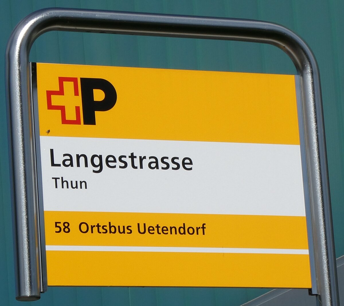 (280'415) - +P-Haltestellenschild - Thun, Langestrasse - am 14. September 2025