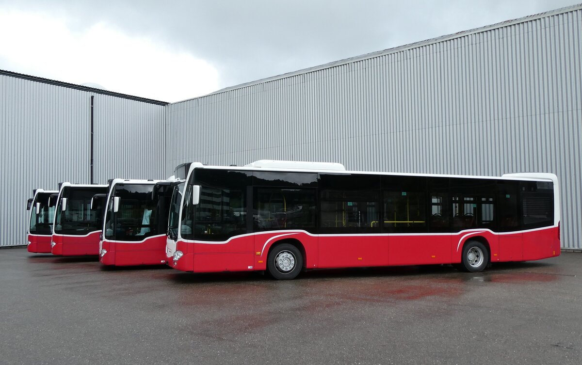 (280'784) - PostAuto Ostschweiz - PID 12'318 - Mercedes (ex PostAuto Bern; ex Wiener Linien, A-Wien Nr. 8158) am 27. September 2025 in Winterthur, Daimler Buses