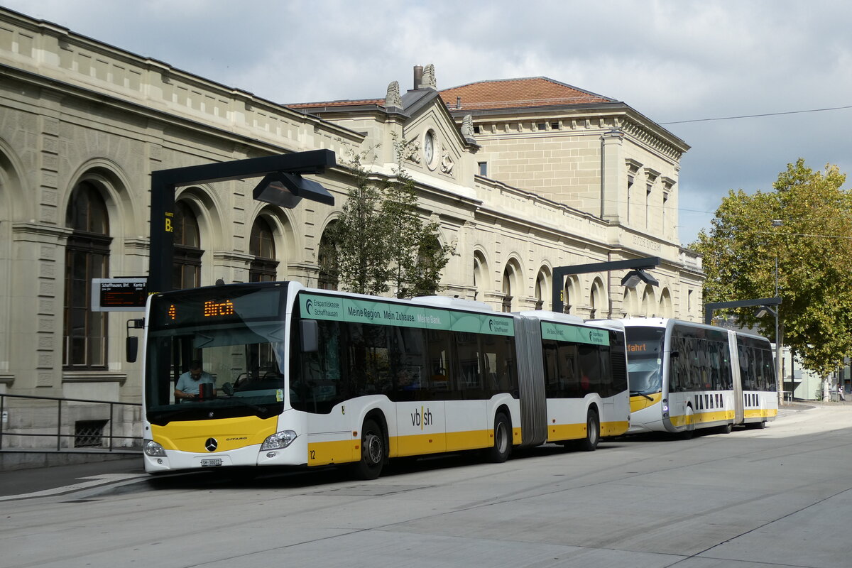 (281'149) - VBSH Schaffhausen - Nr. 12/SH 38'012 - Mercedes am 10. Oktober 2025 beim Bahnhof Schaffhausen