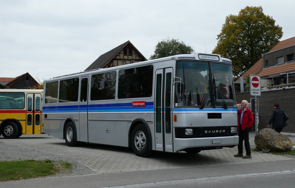 (281'455) - Pralong, Euseigne - VS 525'023 - Saurer/Lauber (ex Osterholt, Veysonnaz; ex SAPJV, L'Isle Nr. 70/PID 1302) am 12. Oktober 2025 in Hitzkirch, Interkantonale Polizeischule