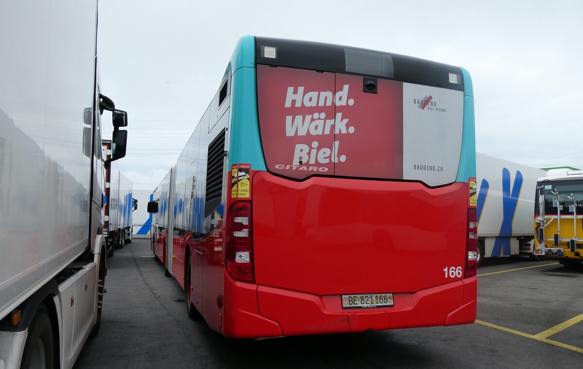 (281'998) - VB Biel - Nr. 166/BE 821'166 - Mercedes am 1. November 2025 in Kerzers, Interbus