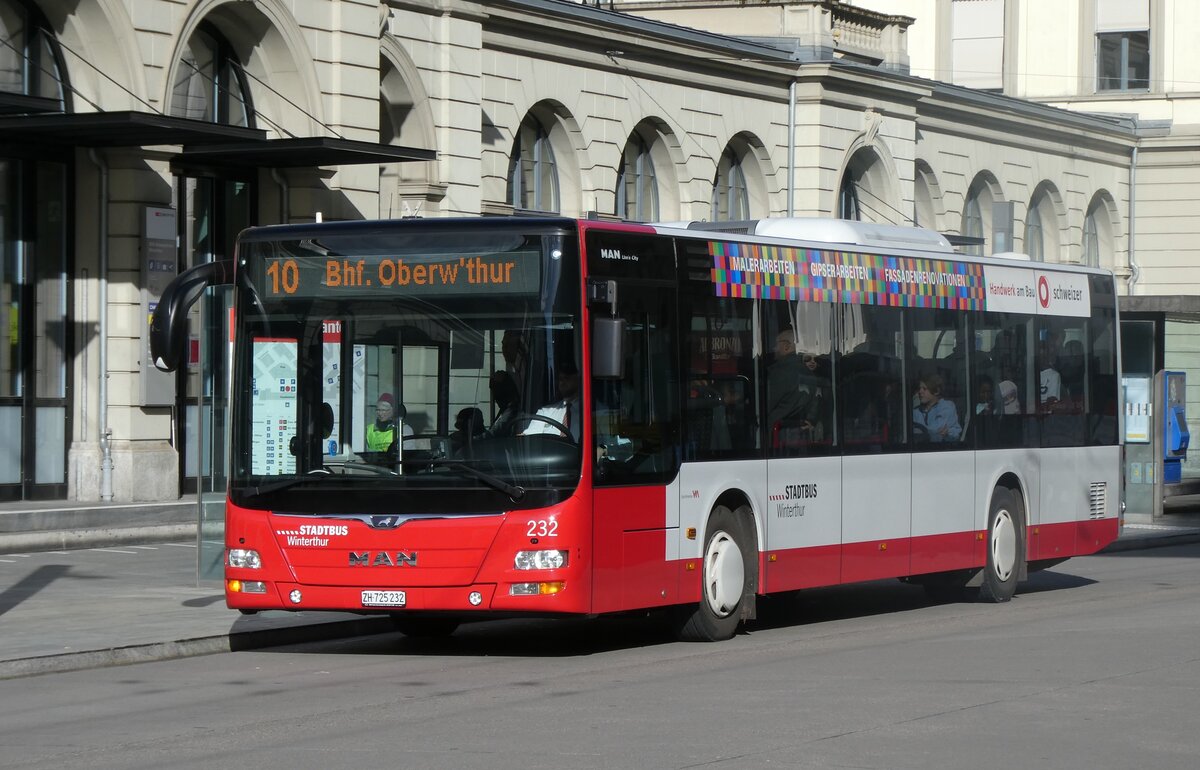 (282'440) - SW Winterthur - Nr. 232/ZH 725'232 - MAN am 15. November 2025 beim Hauptbahnhof Winterthur