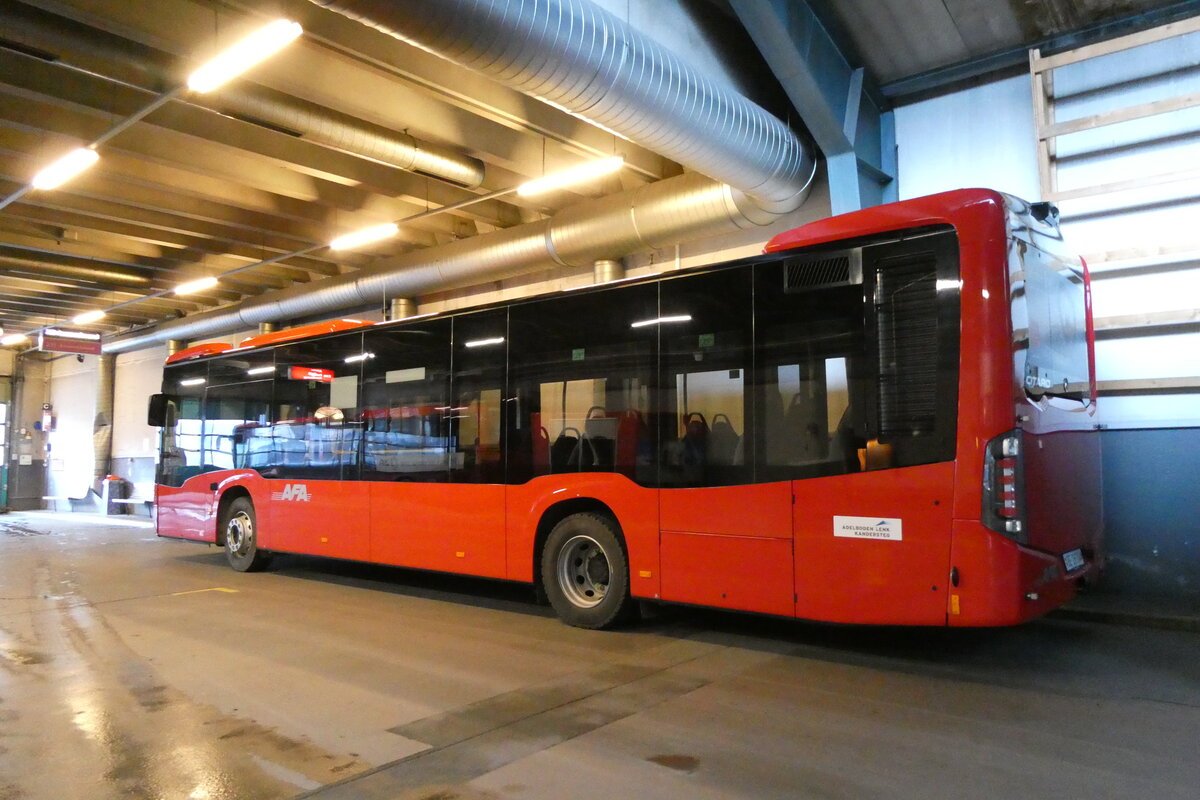 (283'505) - AFA Adelboden - Nr. 91/BE 26'704 - Mercedes am 25. Dezember 2025 in Adelboden, Busstation