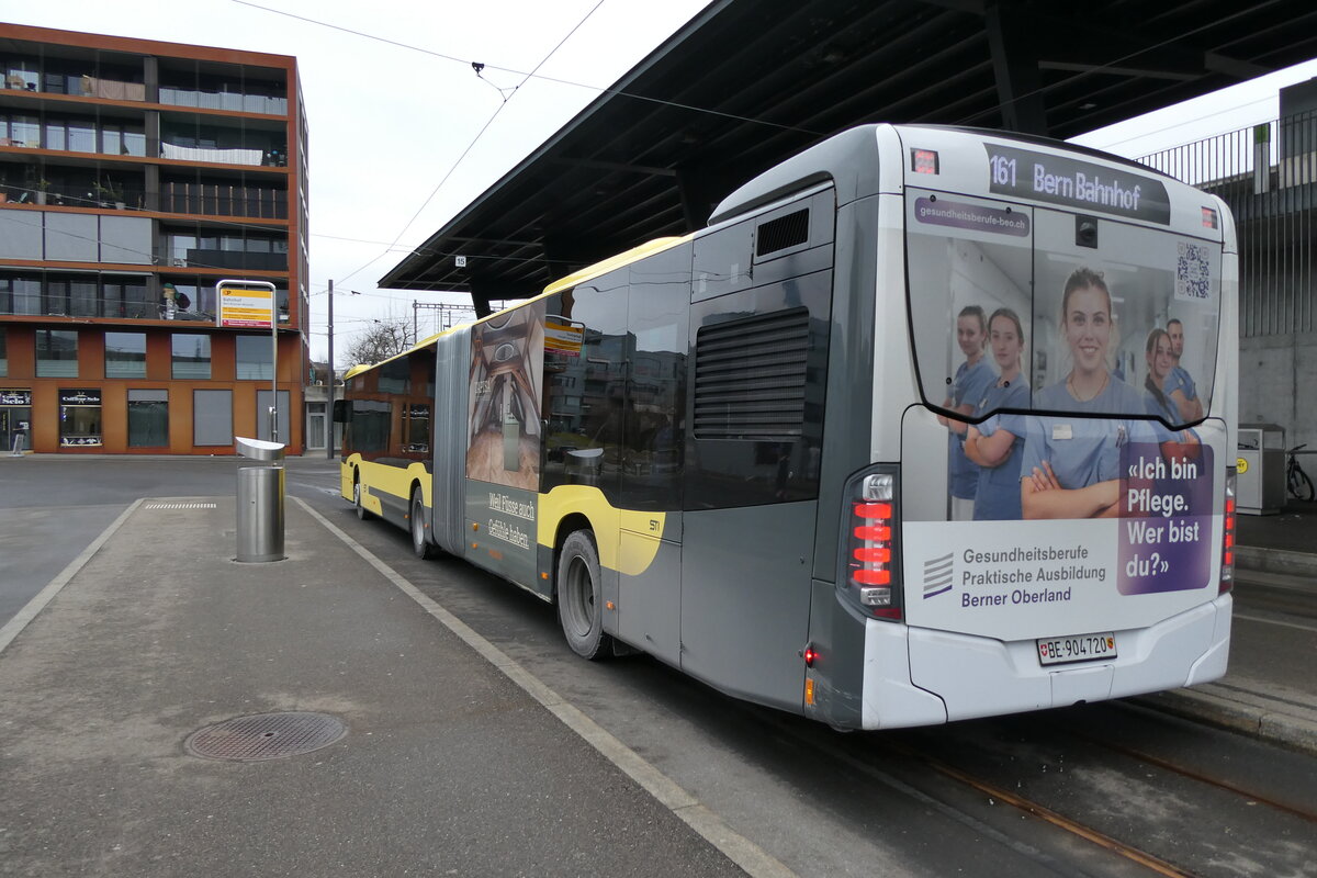 (284'533) - STI Thun - Nr. 720/BE 904'720 - Mercedes am 31. Januar 2026 beim Bahnhof Bern Br�nnen Westside