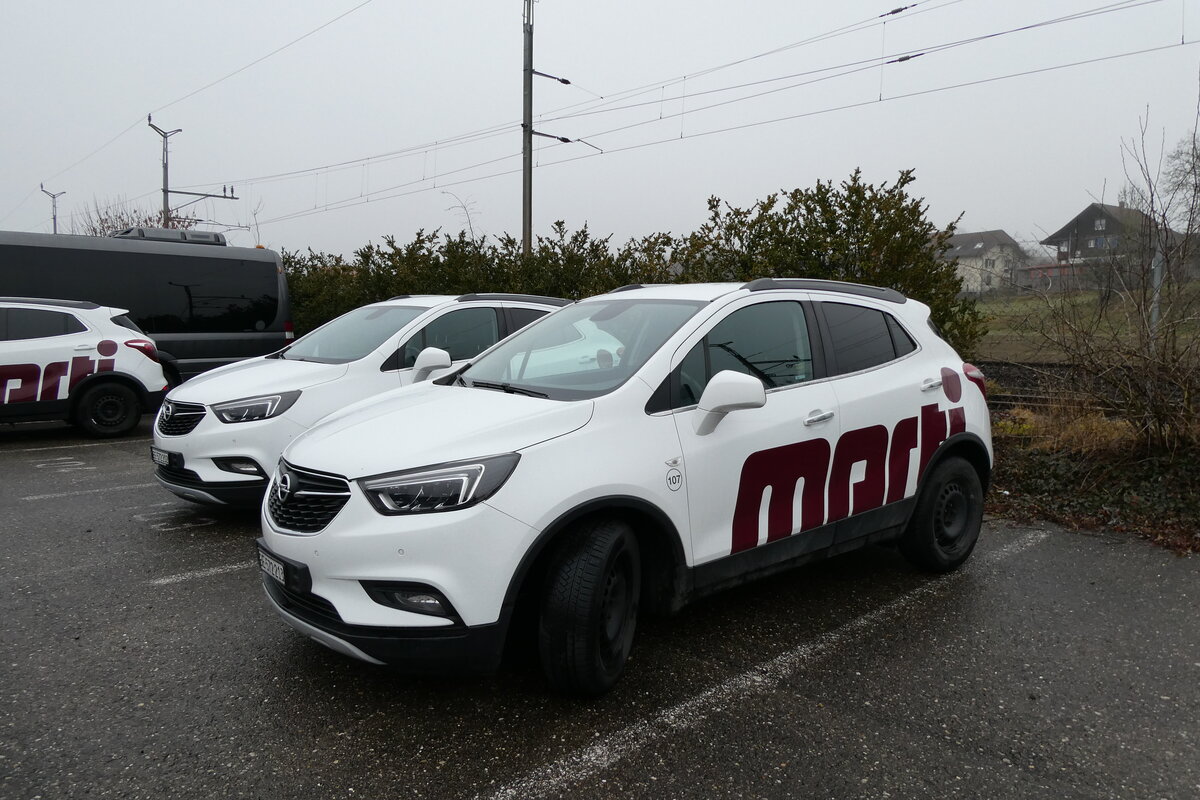 (284'718) - Marti, Kallnach - Nr. 107/BE 572'213 - Opel am 7. Februar 2026 in Kallnach, Car-Terminal