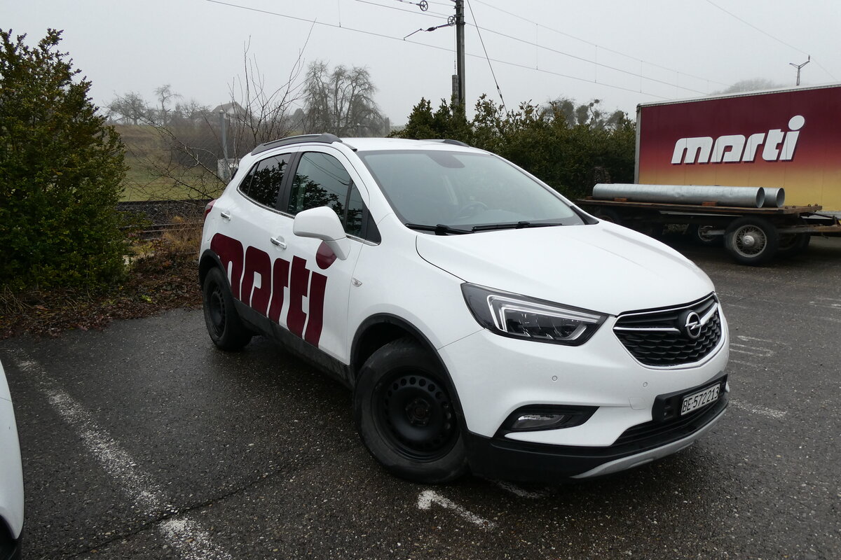 (284'723) - Marti, Kallnach - Nr. 107/BE 572'213 - Opel am 7. Februar 2026 in Kallnach, Car-Terminal