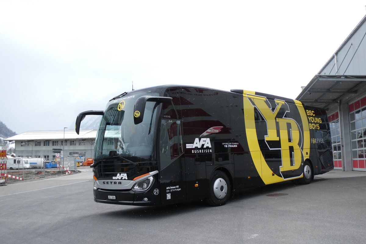 (285'761) - AFA Adelboden - Nr. 21/BE 1898 - Setra (ex Gerber, Deutschland; ex H�ffmann, Vechta) am 27. M�rz 2026 in Frutigen, Garage