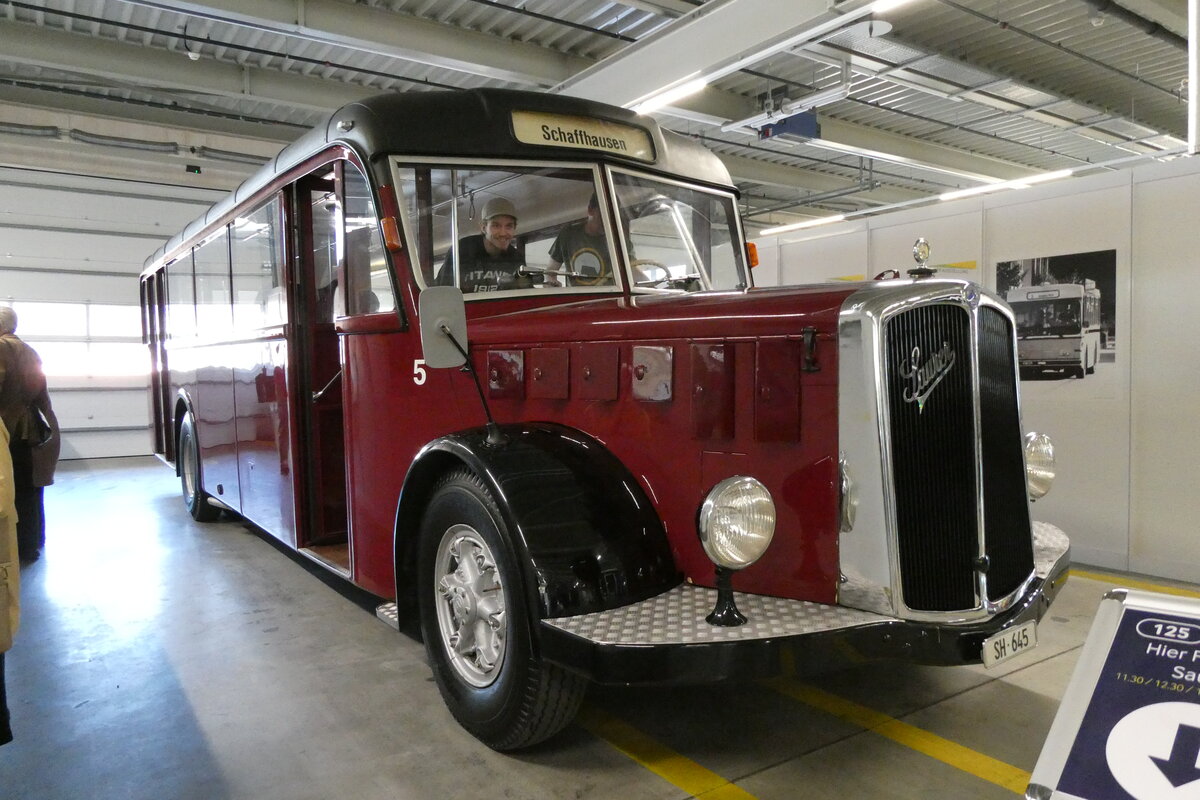 (286'091) - Sch�pfer, Hemmental - Nr. 5/SH 645 - Saurer/Saurer (ex Kaufmann, St. Gallen; ex Rattin, Schaffhausen Nr. 5) am 11. April 2026 in Schaffhausen, Regionalbusgarage VBSH 
