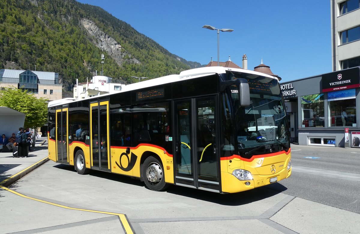 (286'358) - PostAuto Bern - BE 610'532/PID 11'859 - Mercedes (ex BE 610'544) am 24. April 2026 beim Bahnhof Interlaken West