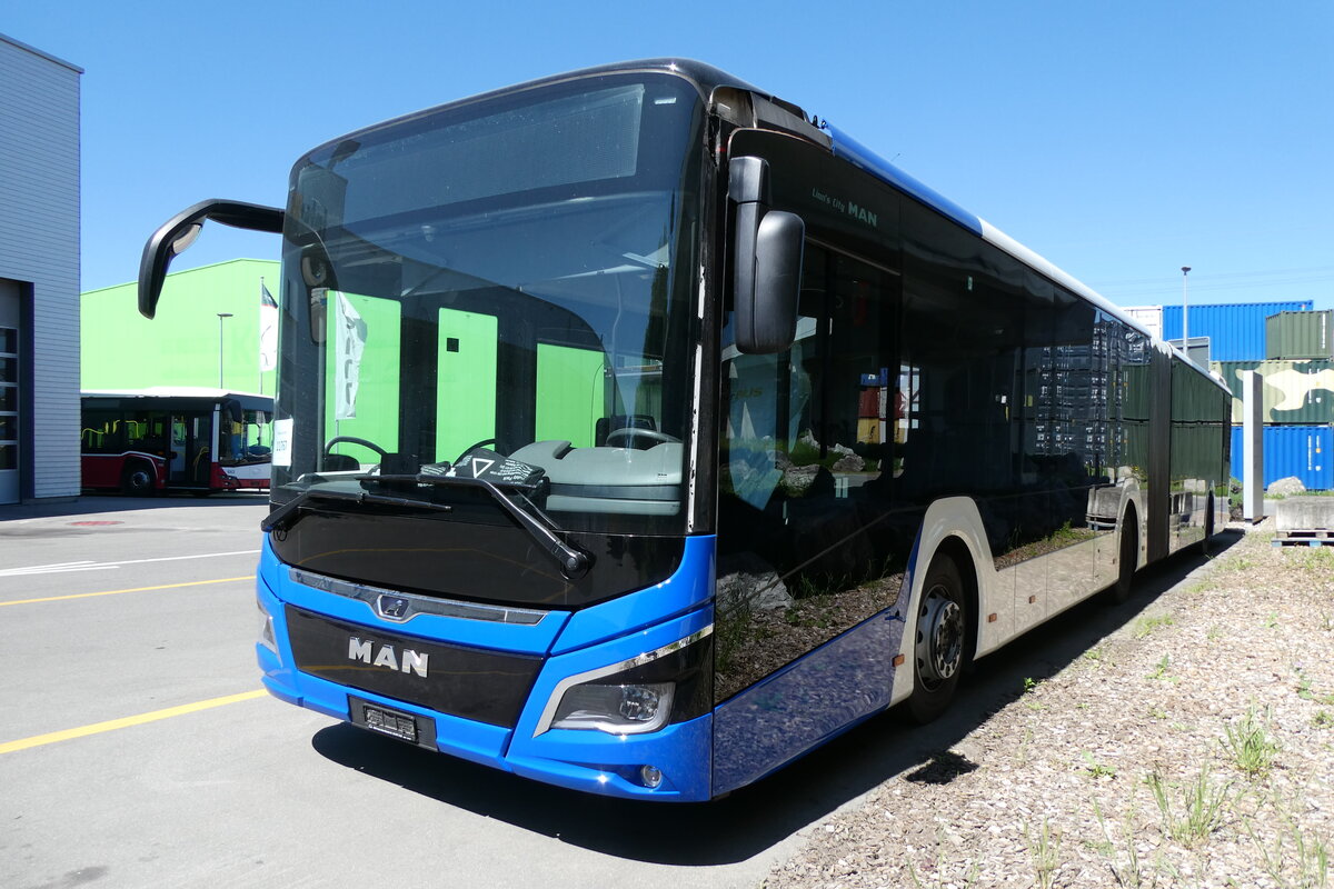 (286'443) - RVBW Wettingen - Nr. 175 - MAN (ex AHW Horgen Nr. 611) am 25. April 2026 in Kerzers, Interbus