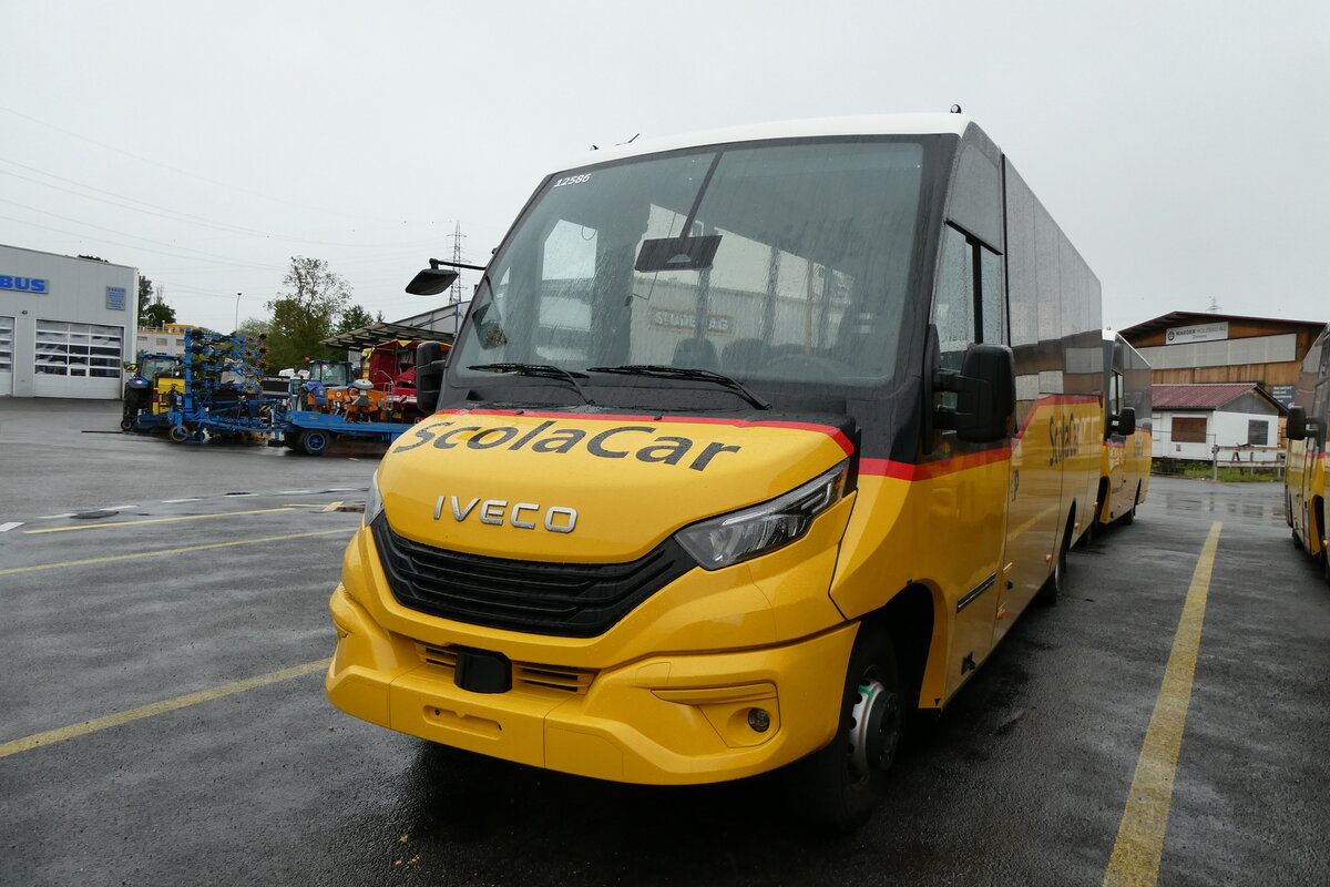 (286'965) - CarPostal Ouest - PID 12'586 - Iveco/K-Bus am 14. Mai 2026 in Kerzers, Interbus