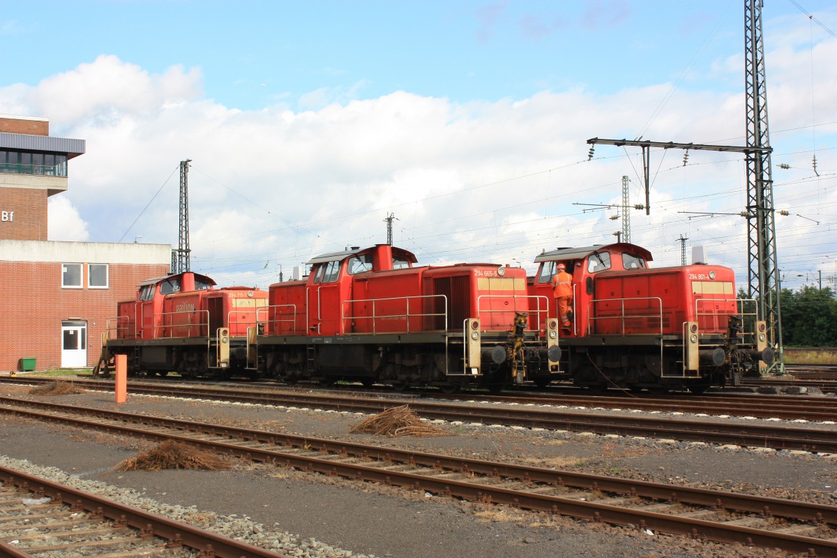 294 711-7, 294 665-5 und 294 901-4 am 23. August 2014 in Mainz.