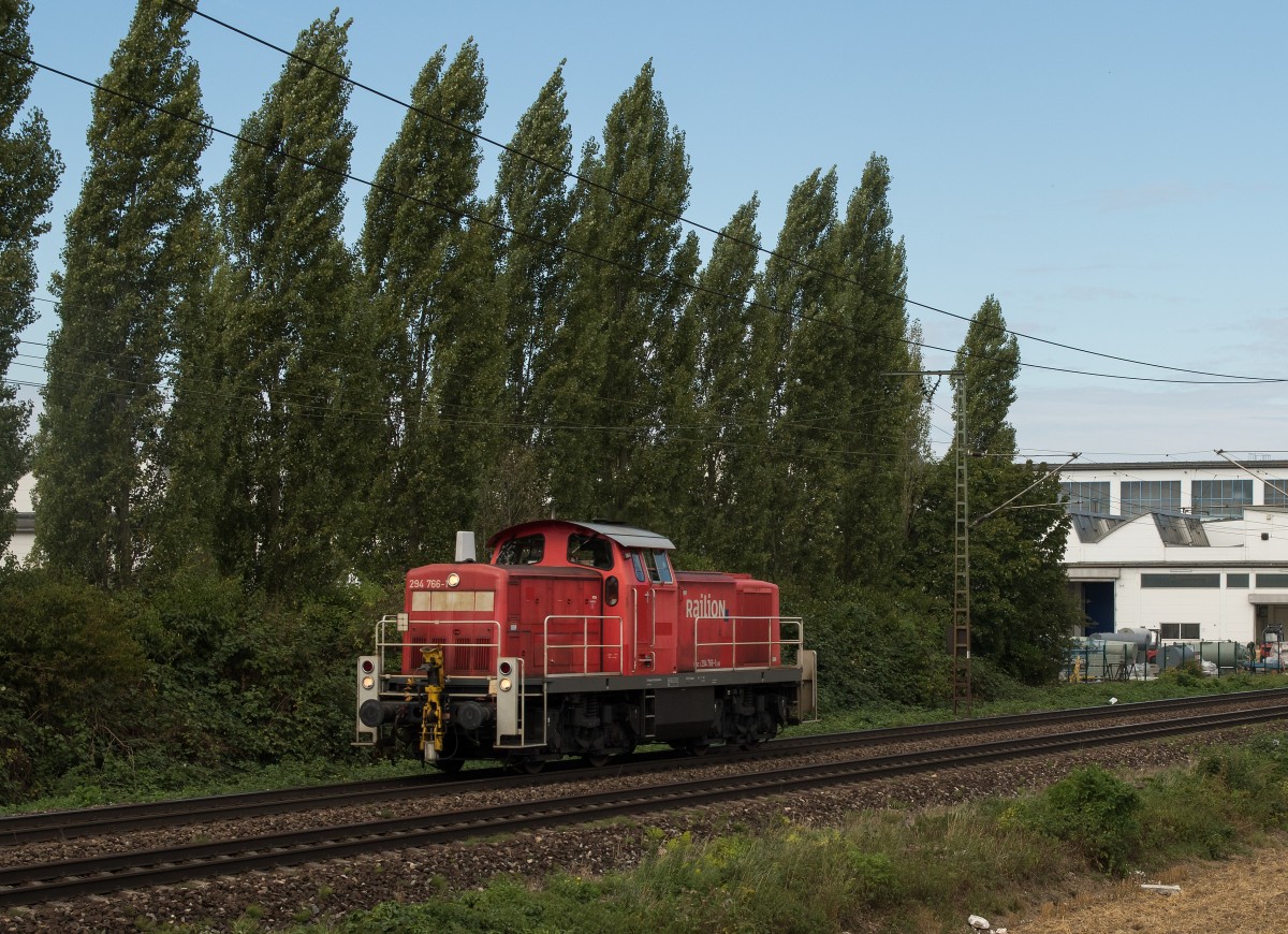 294 766-1 am 28. August 2015 bei Burgweinting.