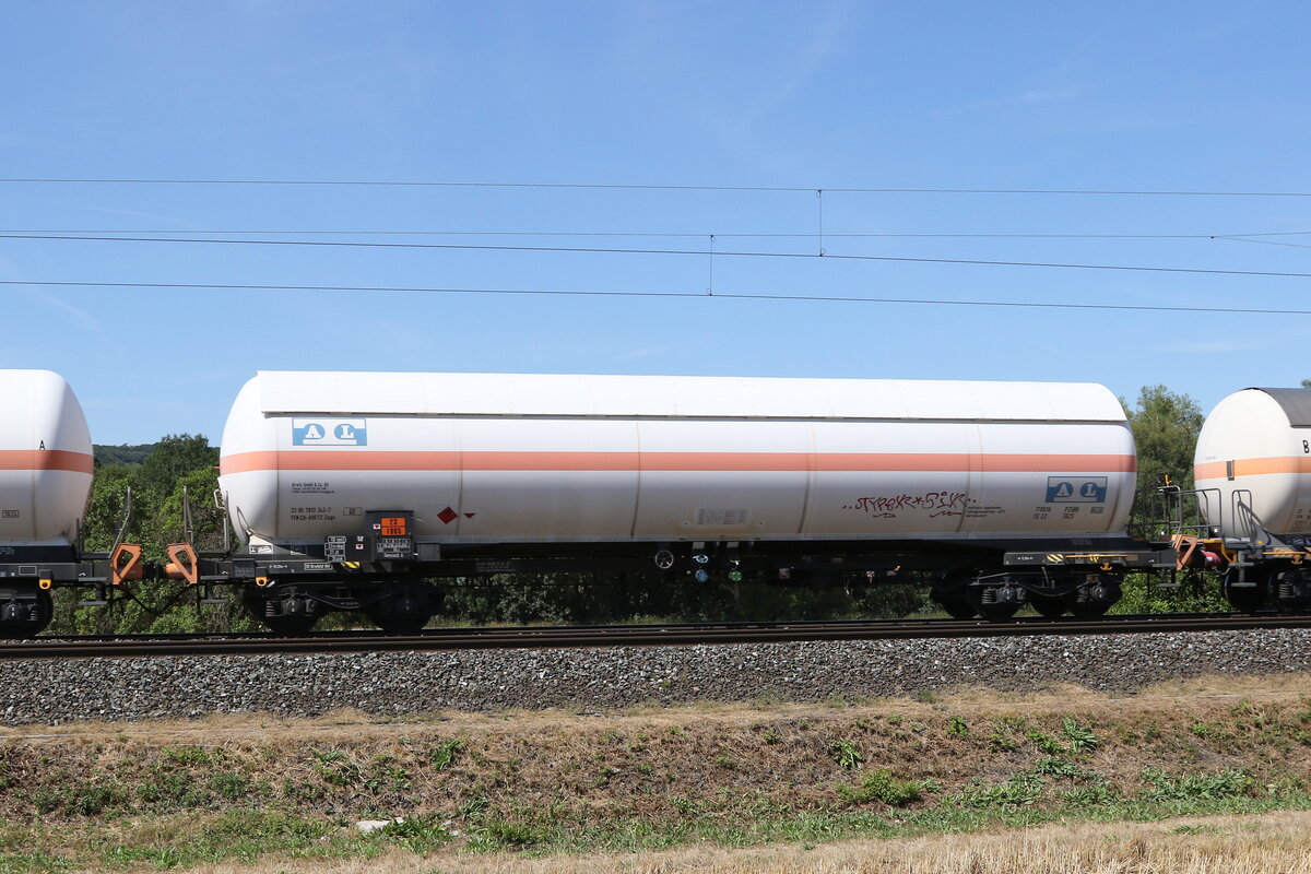 7813 342 (Zags) der  Aretz-GmbH  am 8. August 2022 bei Himmelstadt.