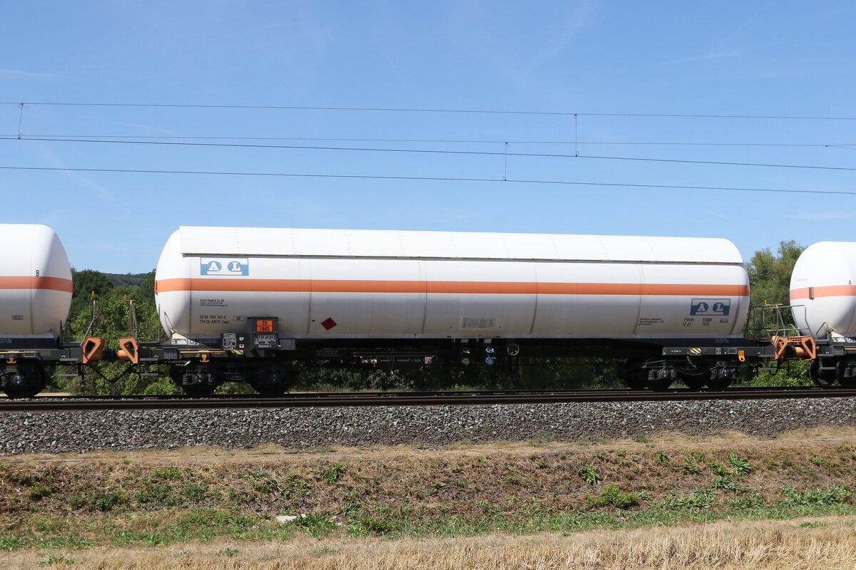 7813 345 (Zags) der  Aretz-GmbH  am 8. August 2022 bei Himmelstadt.