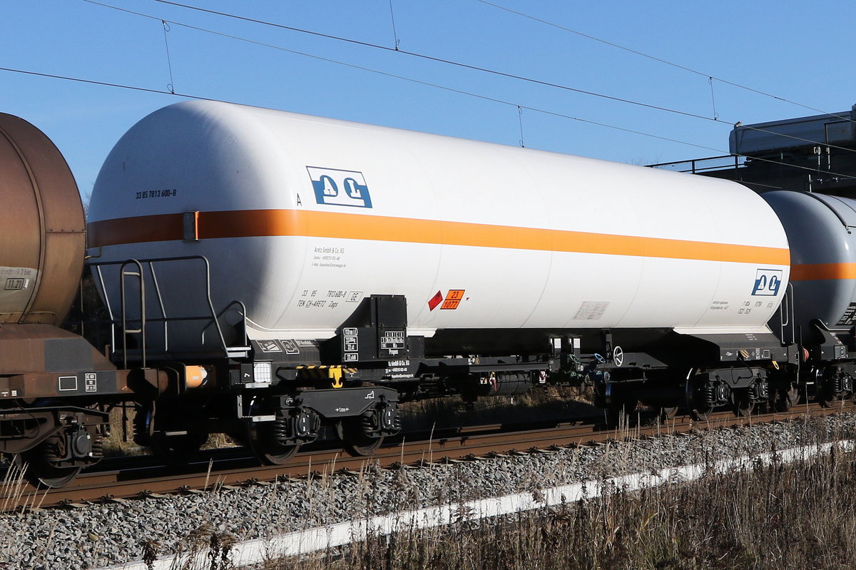 7813 600 (Zags) der  ARETZ GmbH  am 24. November 2020 bei Bernau.