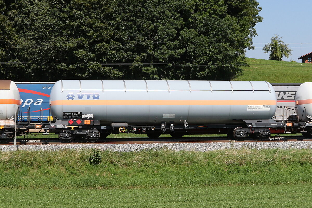 7819 508 (Zags) von  VTG  am 22. August 2023 bei Axdorf.