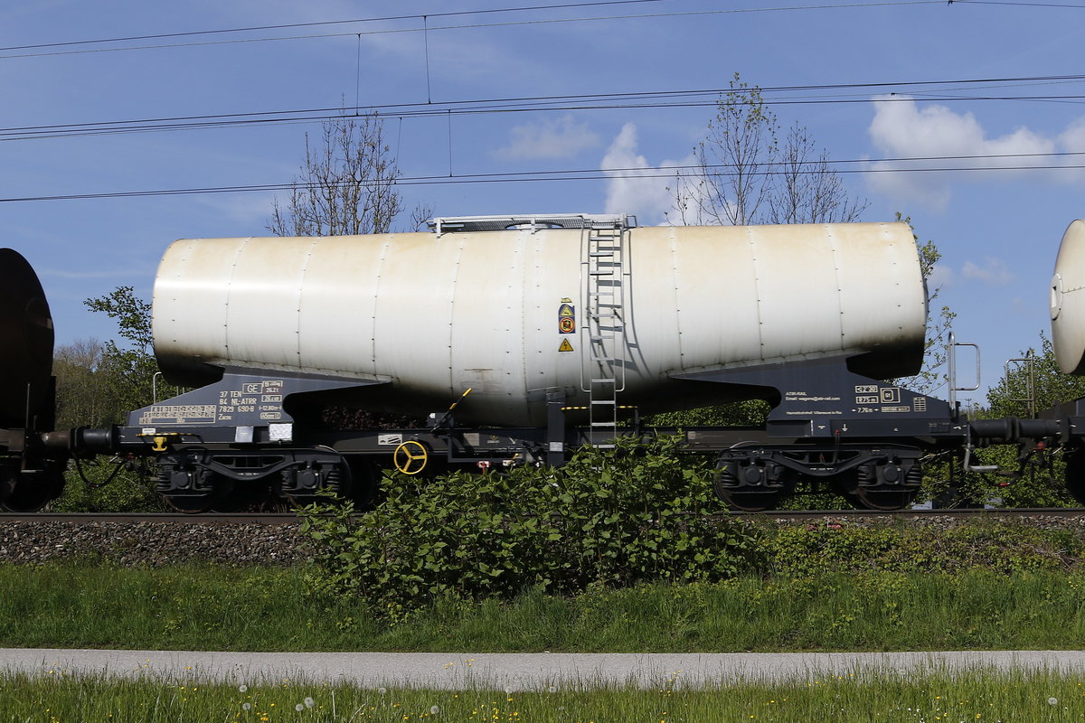 7829 690 (Zacns) von  Atir-Rail  am 7. Mai 2019 bei Prien.