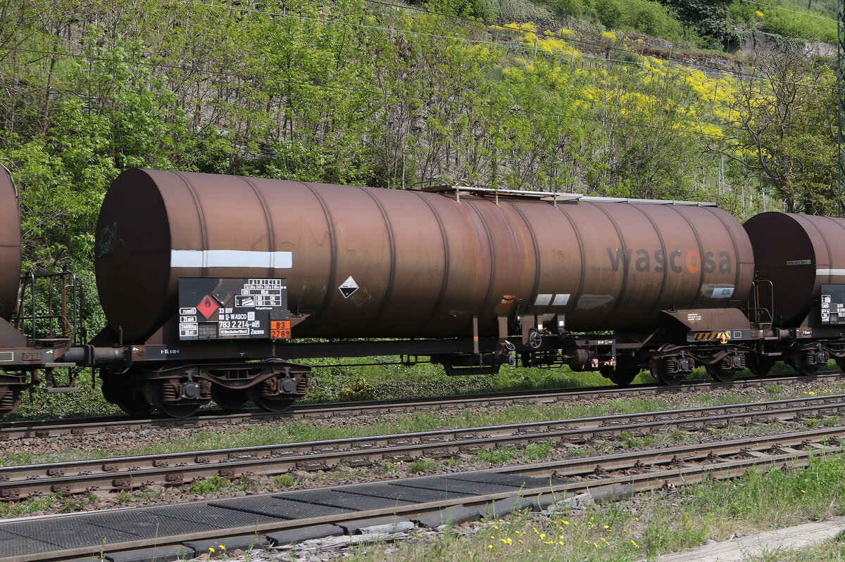 7832 214 (Zacens) von  WASCOSA  am 3. Mai 2022 bei Kaub.