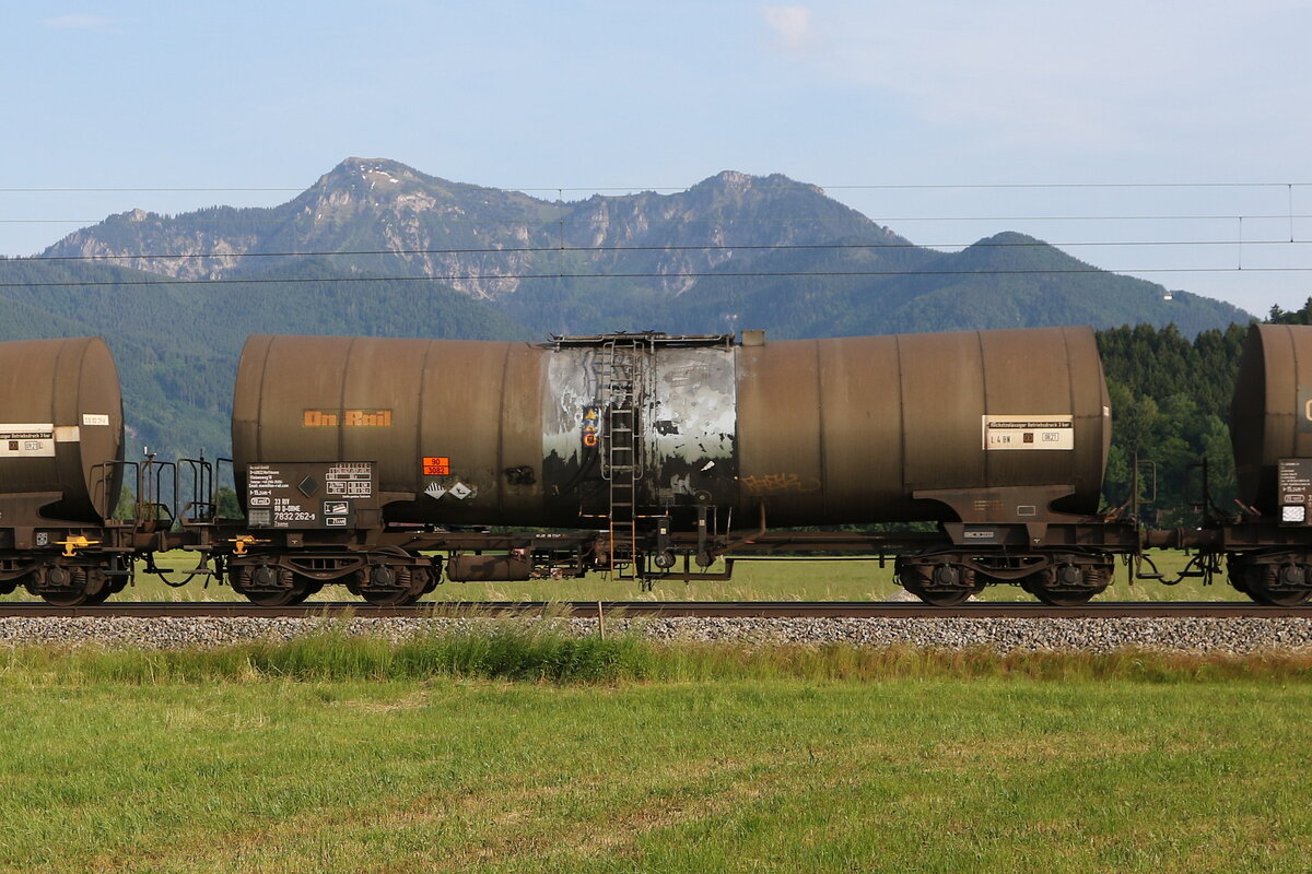 7832 262 (Zacens) von  On Rail  am 10. Juni 2021 bei bersee.