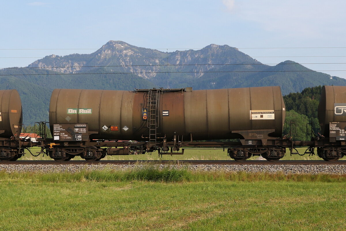 7832 269 (Zacens) von  On Rail  am 10. Juni 2021 bei bersee am Chiemsee.