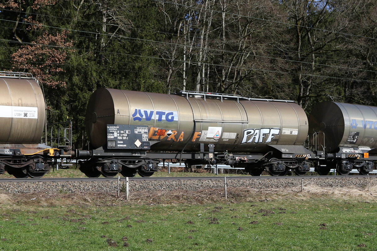 7834 149 (Zacens) von  VTG  am 24. Februar 2024 bei Hufschlag.