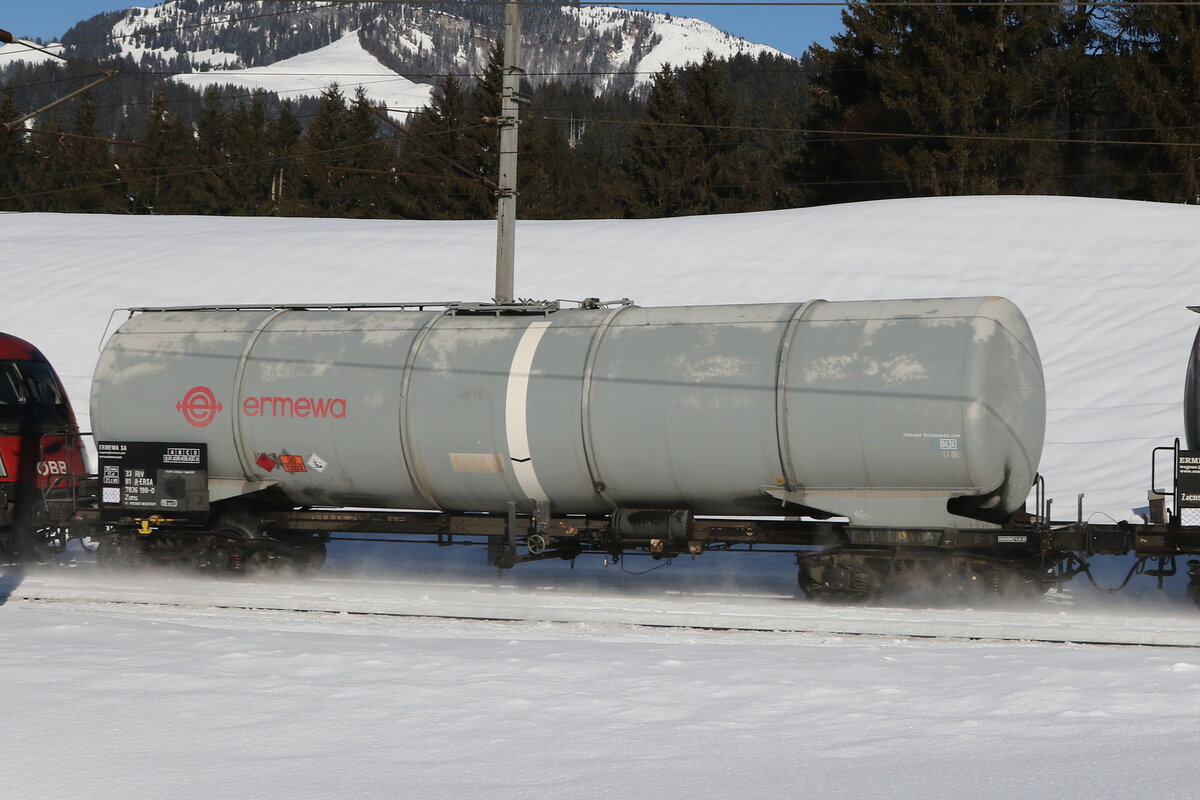 7836 198 (Zans) von  ERMEWA  am 12. Februar 2022 bei Fieberbrunn/Tirol.