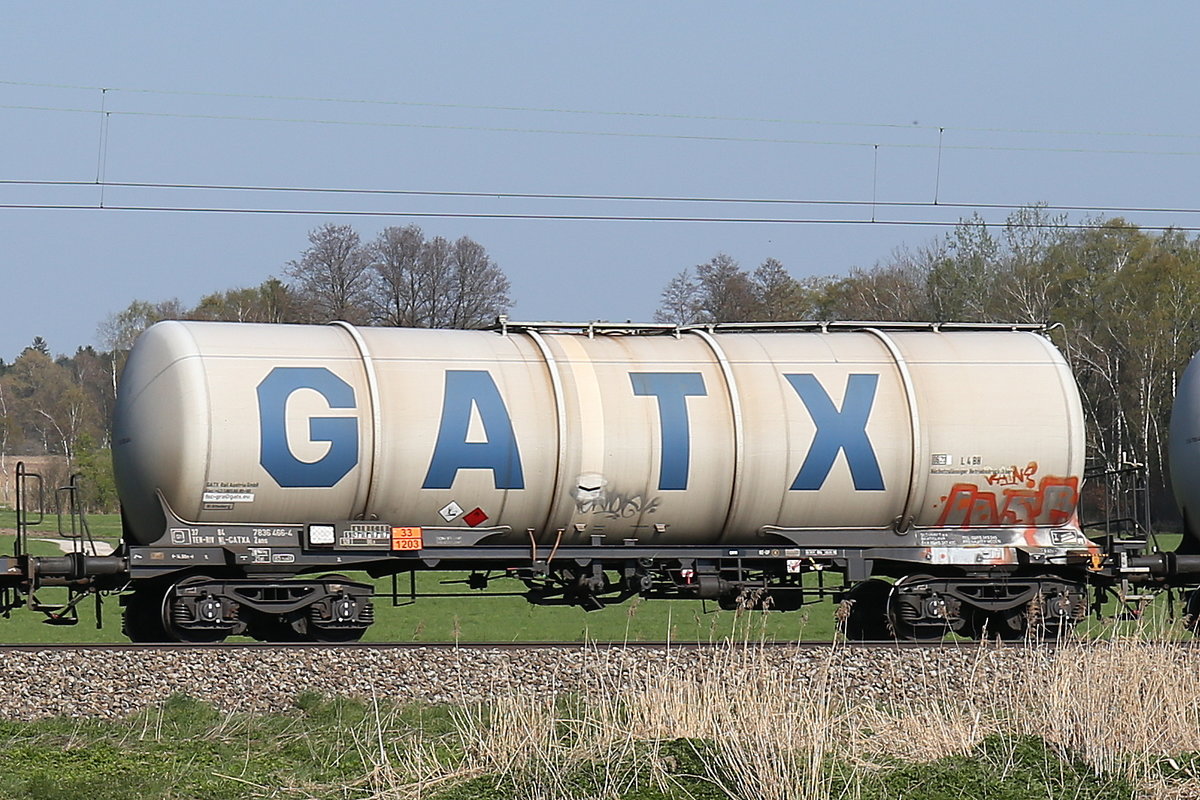 7836 466-4 (Zans) am 9. April bei Bernau am Chiemsee.